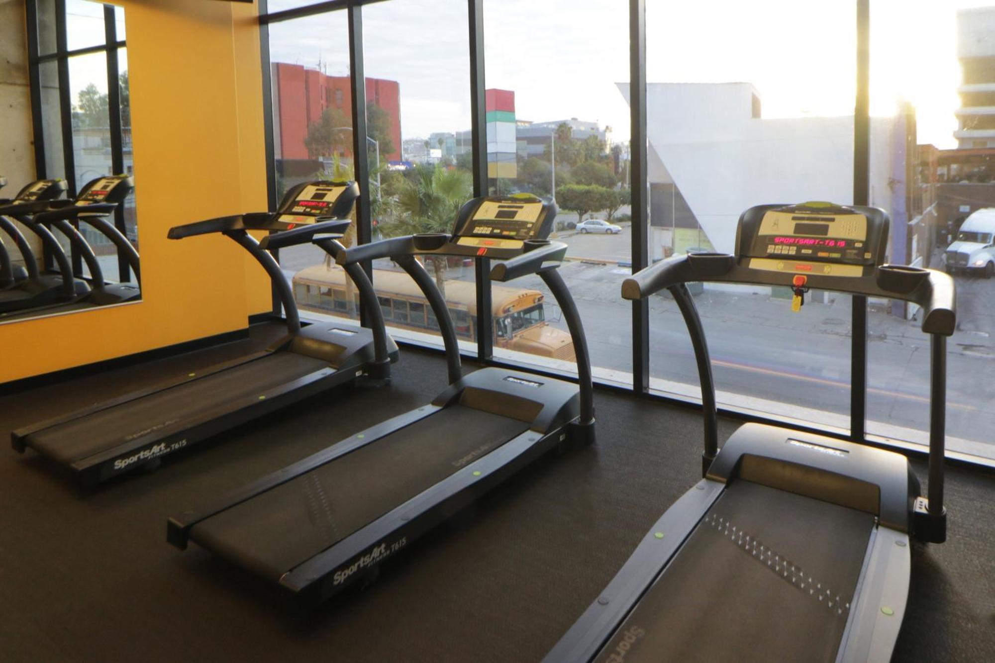 City Express Suites By Marriott Tijuana Rio Eksteriør bilde