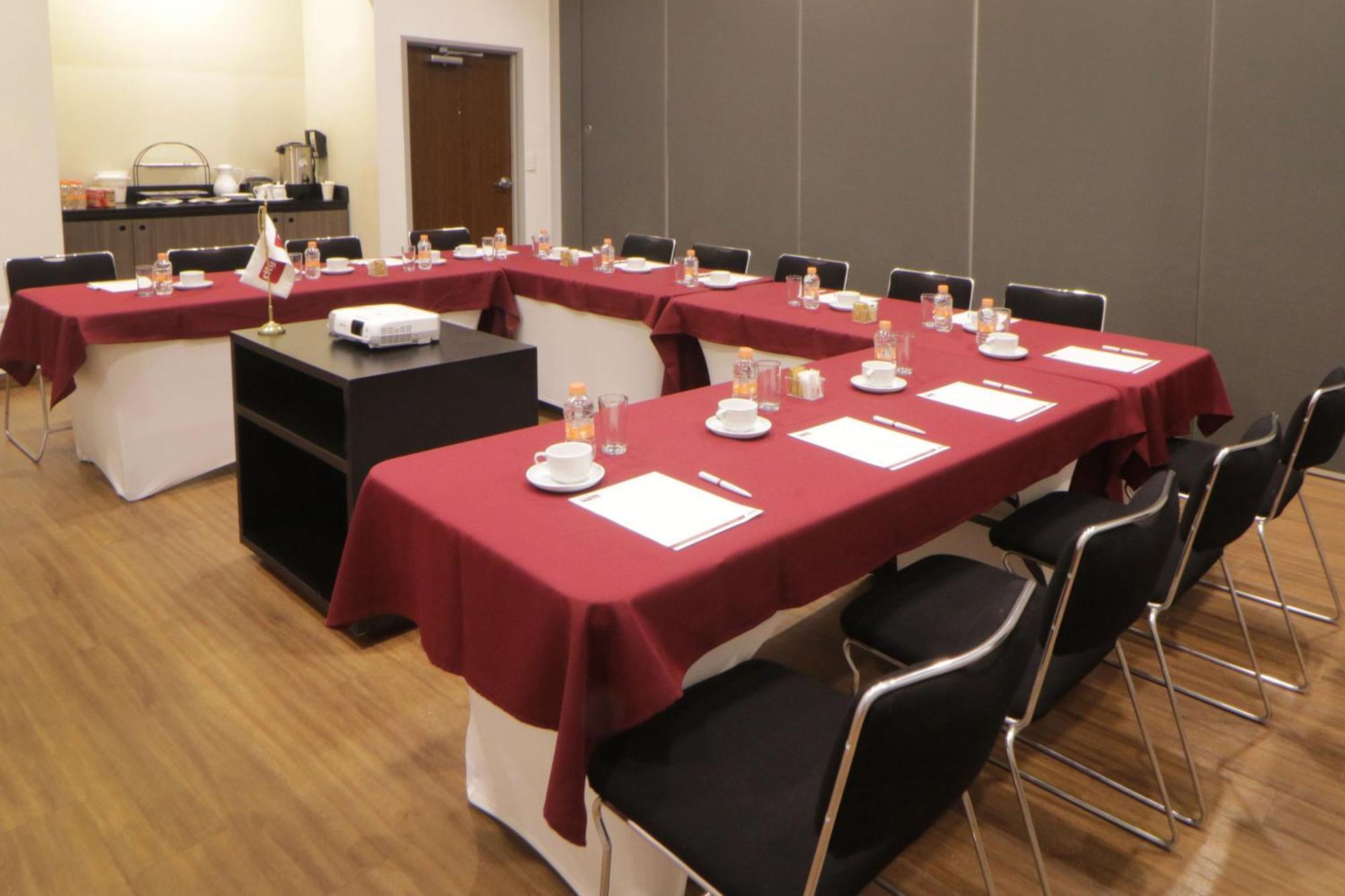 City Express Suites By Marriott Tijuana Rio Eksteriør bilde