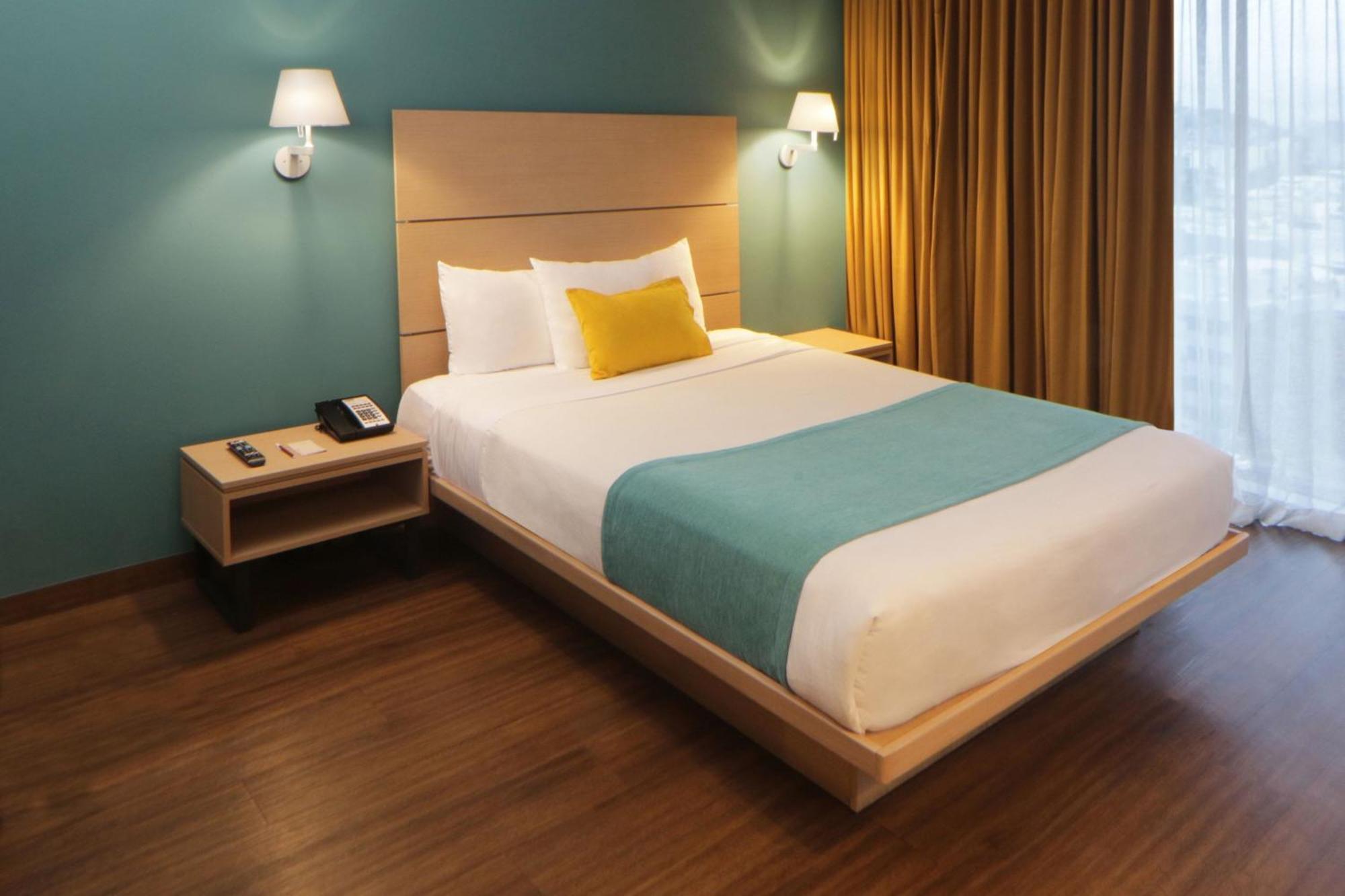City Express Suites By Marriott Tijuana Rio Eksteriør bilde