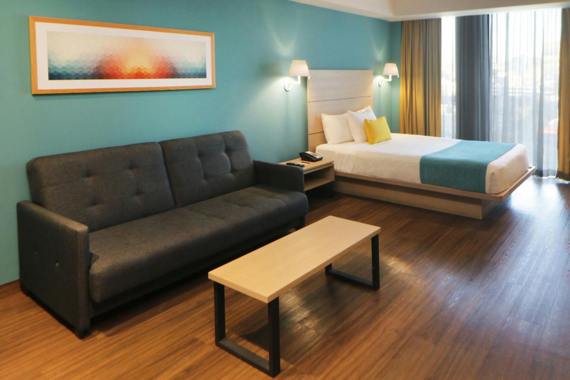 City Express Suites By Marriott Tijuana Rio Eksteriør bilde